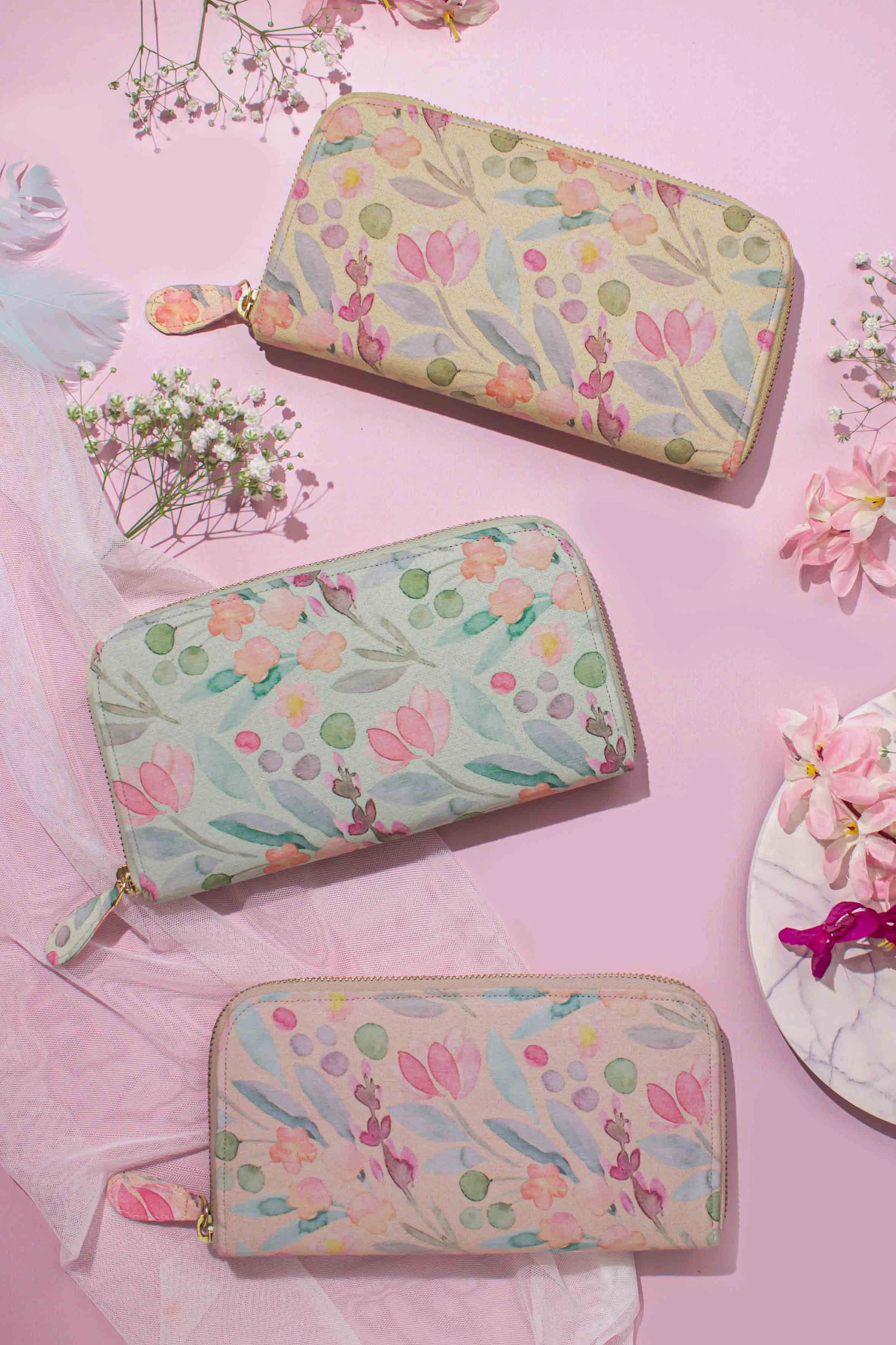 Cynthia Floral Wallet - Peach