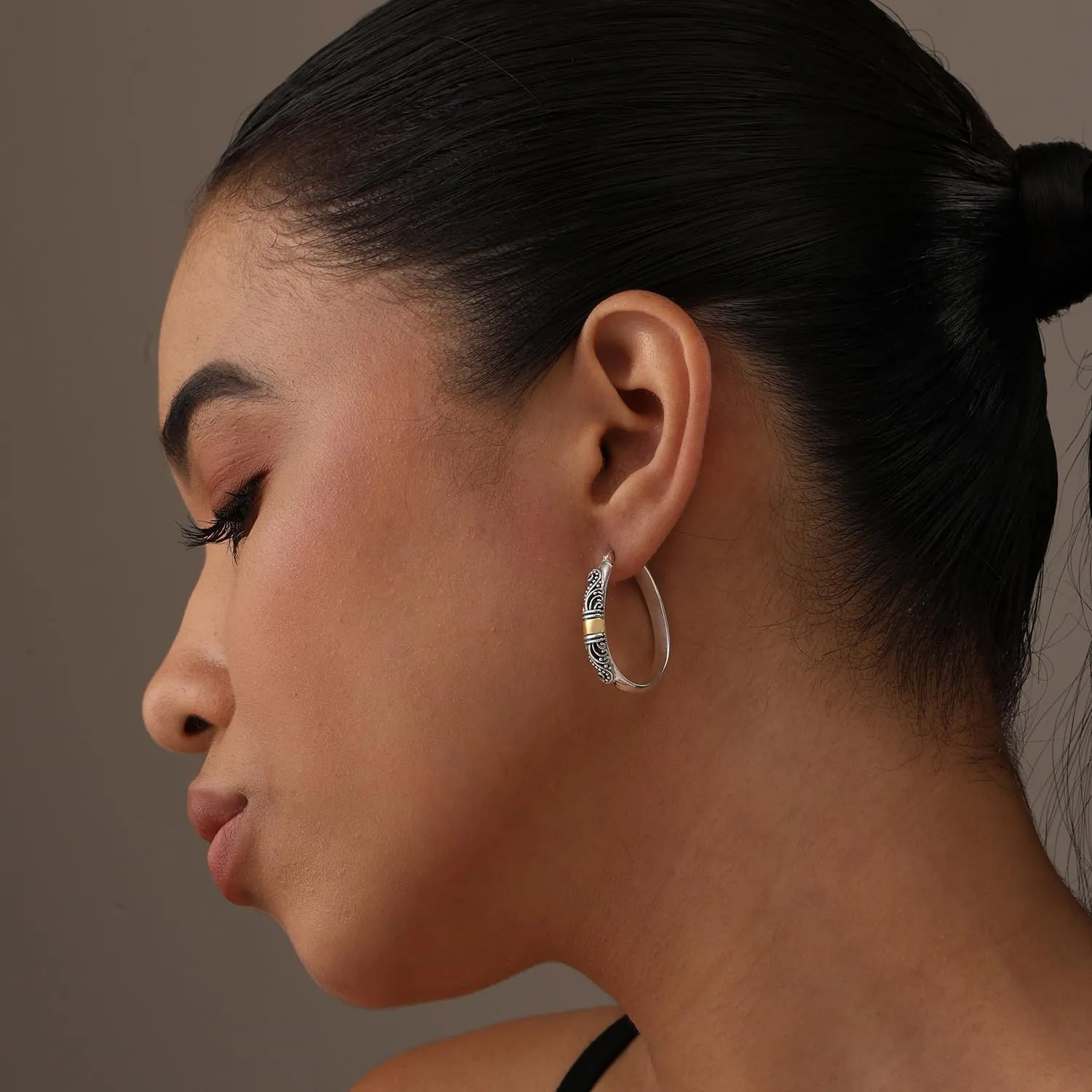 LeCalla 925 Sterling Silver Bali-Style Hoop Earrings Lightweight Click-Top Antique Two-Tone Beaded Italian Bali Style Earring Hoops for Women