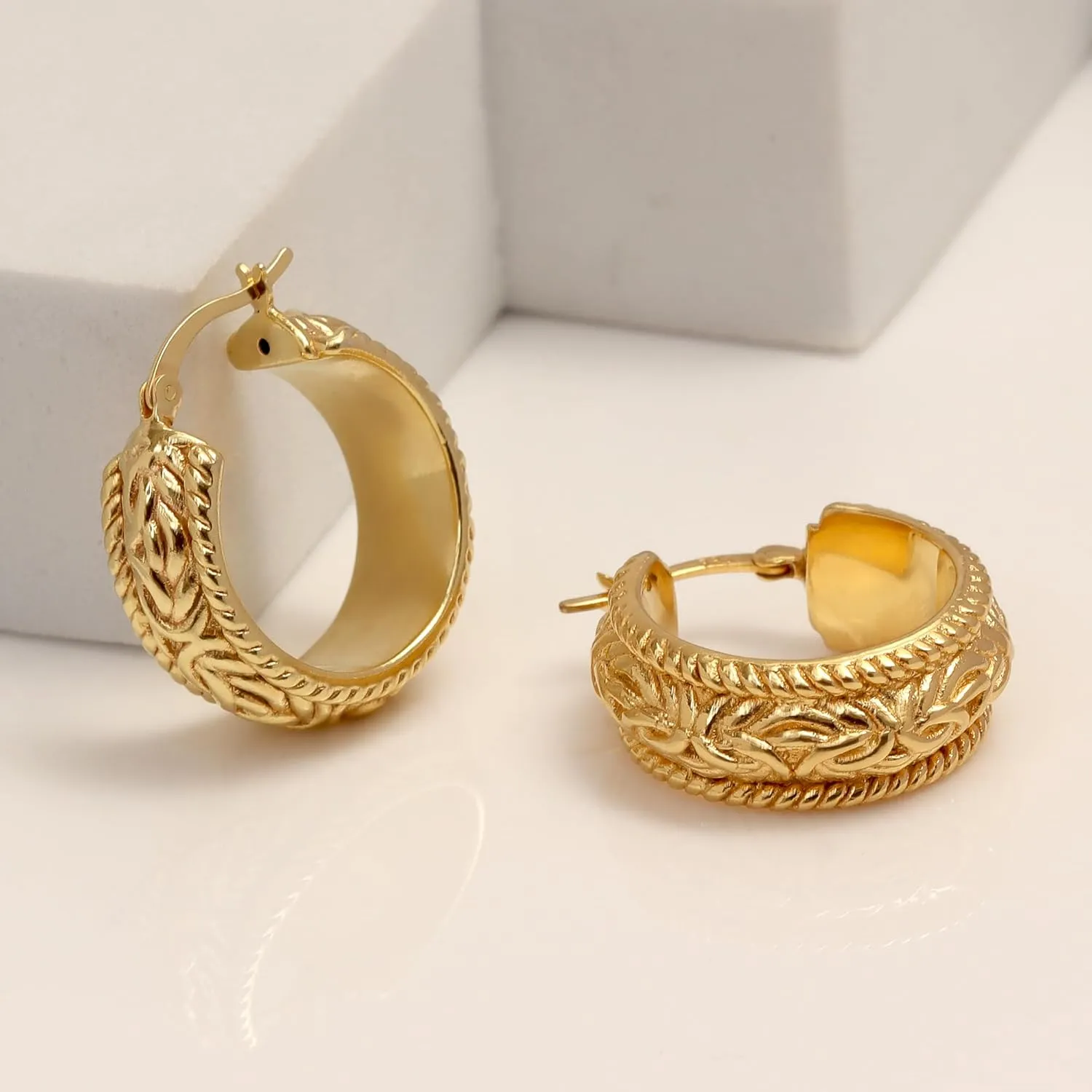 LeCalla 925 Sterling Silver Chunky Hoop Earrings for Women | Gold-Plated Diamond-Cut Thick Hoop Earrings | Hollow Puff Earring Hoops for Women Trendy Jewelry Gift