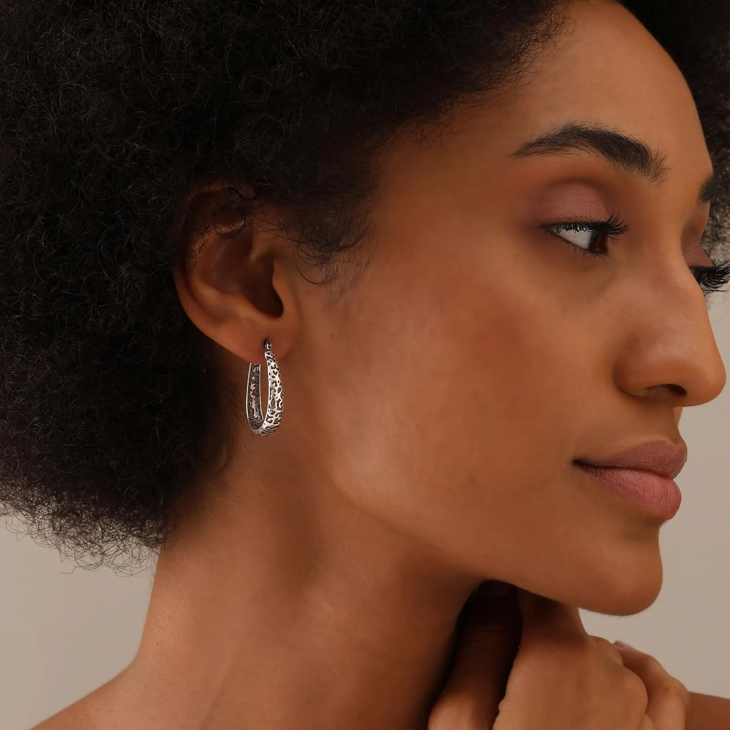 LeCalla 925 Sterling Silver Hoop Earrings | Women's Filigree Hoop Earrings | Openwork Chunky Mesh Filigree Cut Earrings | Lightweight & Hypoallergenic Vintage Hoop Earrings for Women