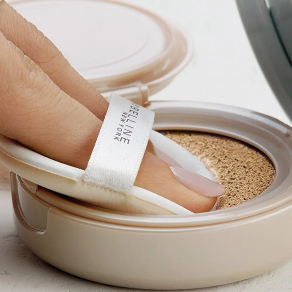 Maybelline New York Dream Cushion Fresh Face Liquid Foundation, Ivory, 0.51 Ounce
