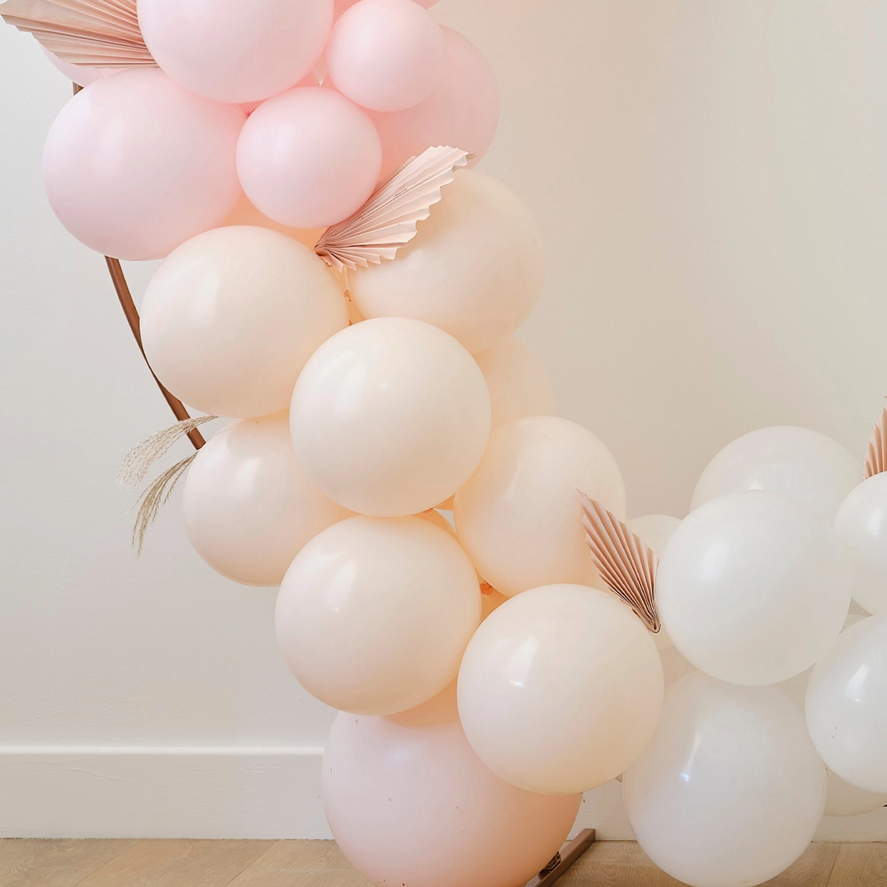 Pampas, White, Peach and Rose Gold Balloon Arch Kit