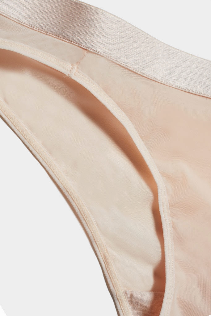 Silky Brief in Peach