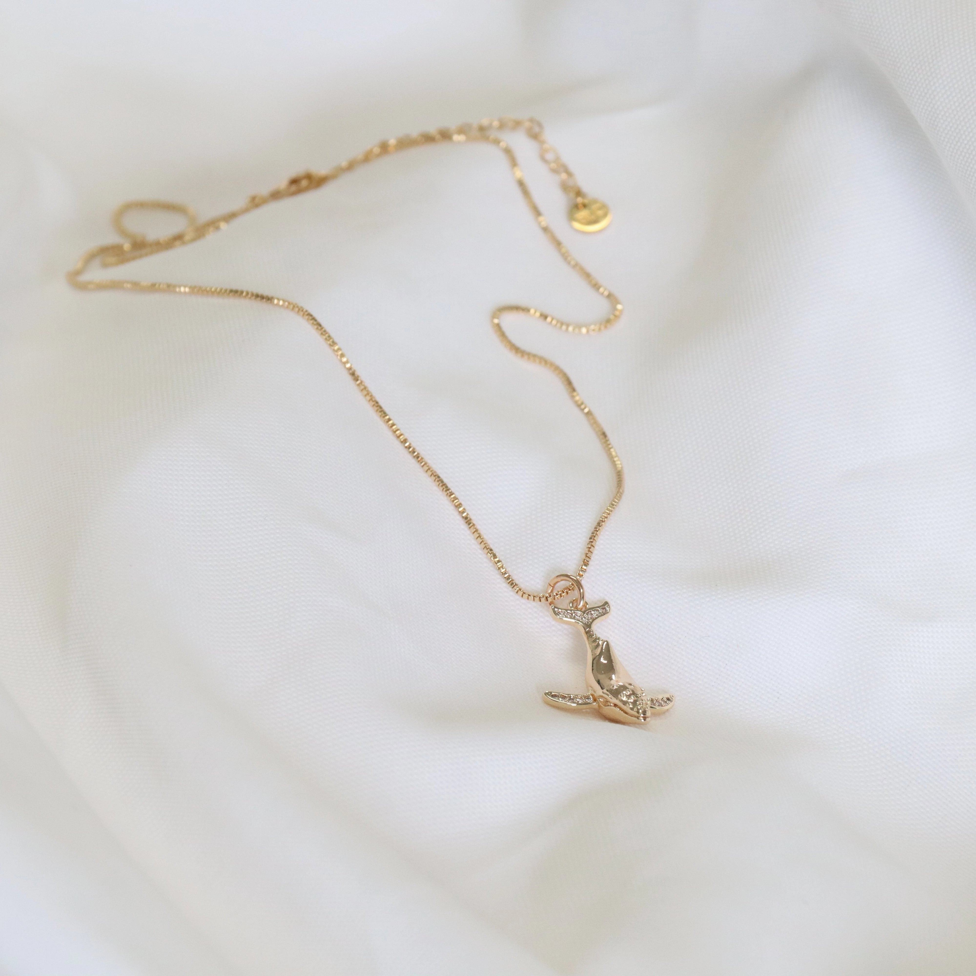 Willy | Whale Pendant Necklace